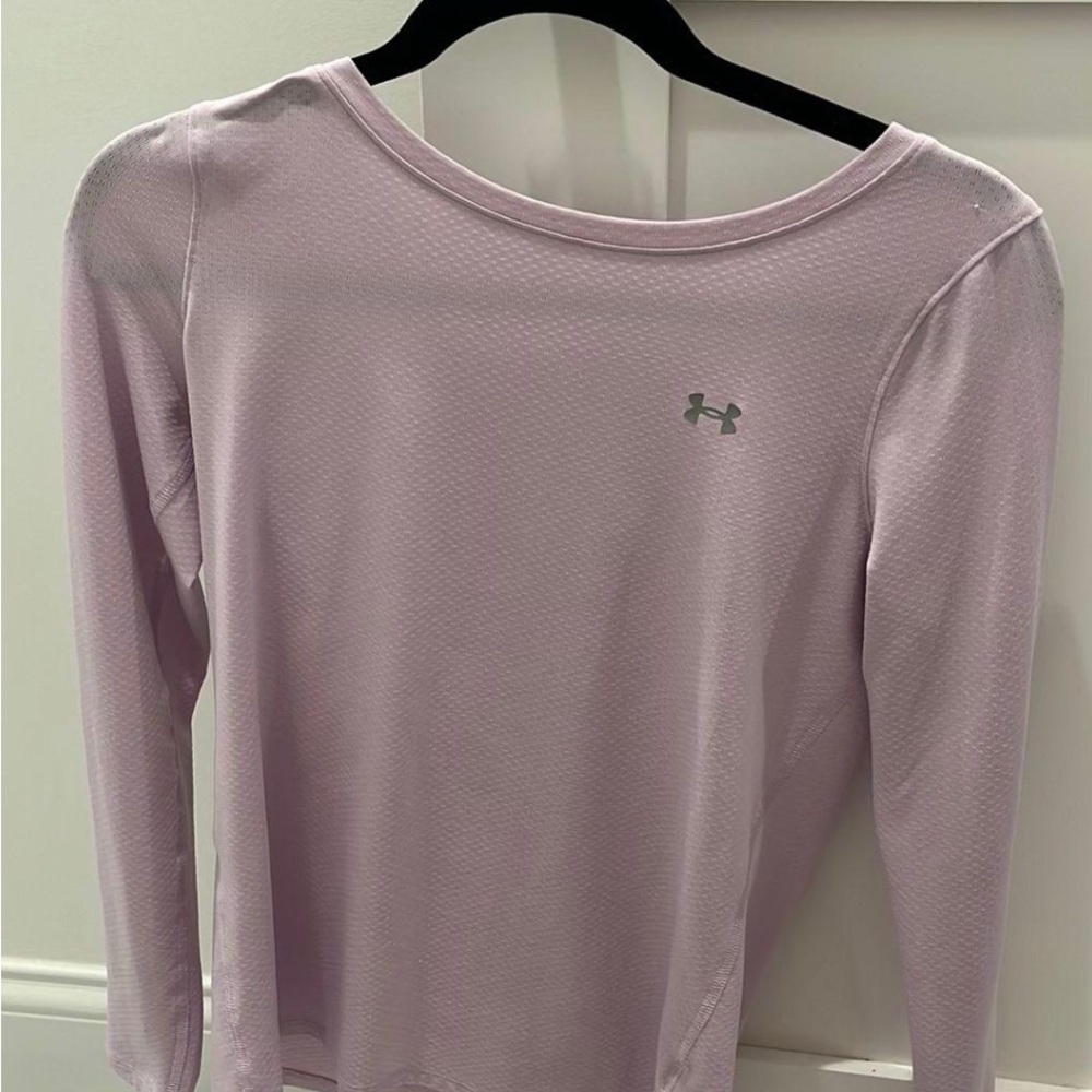 Under Armour Women's Light Purple Long Sleeve Tee